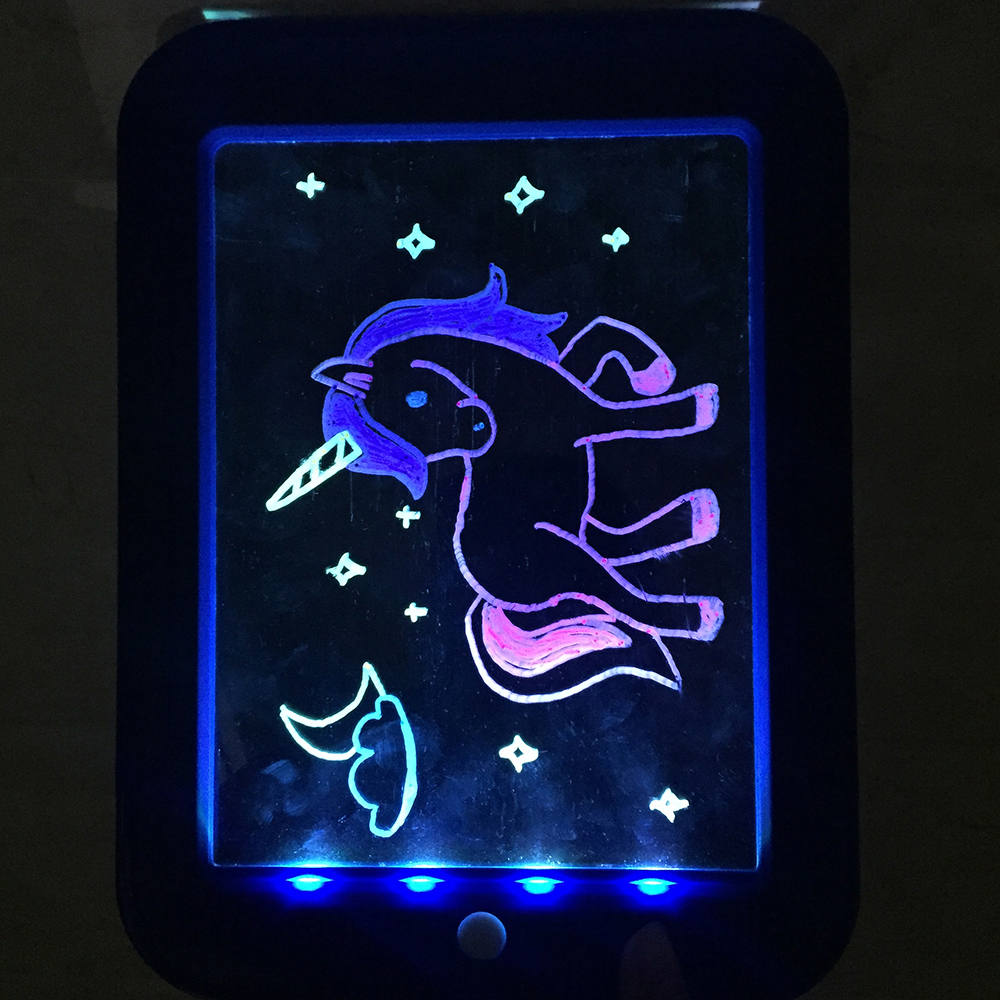 3D Magic Sketchpad, Φορητός Πίνακας Ζωγραφικής Glow Drawing Pad για παιδιά 3 έγχρωμες πένες